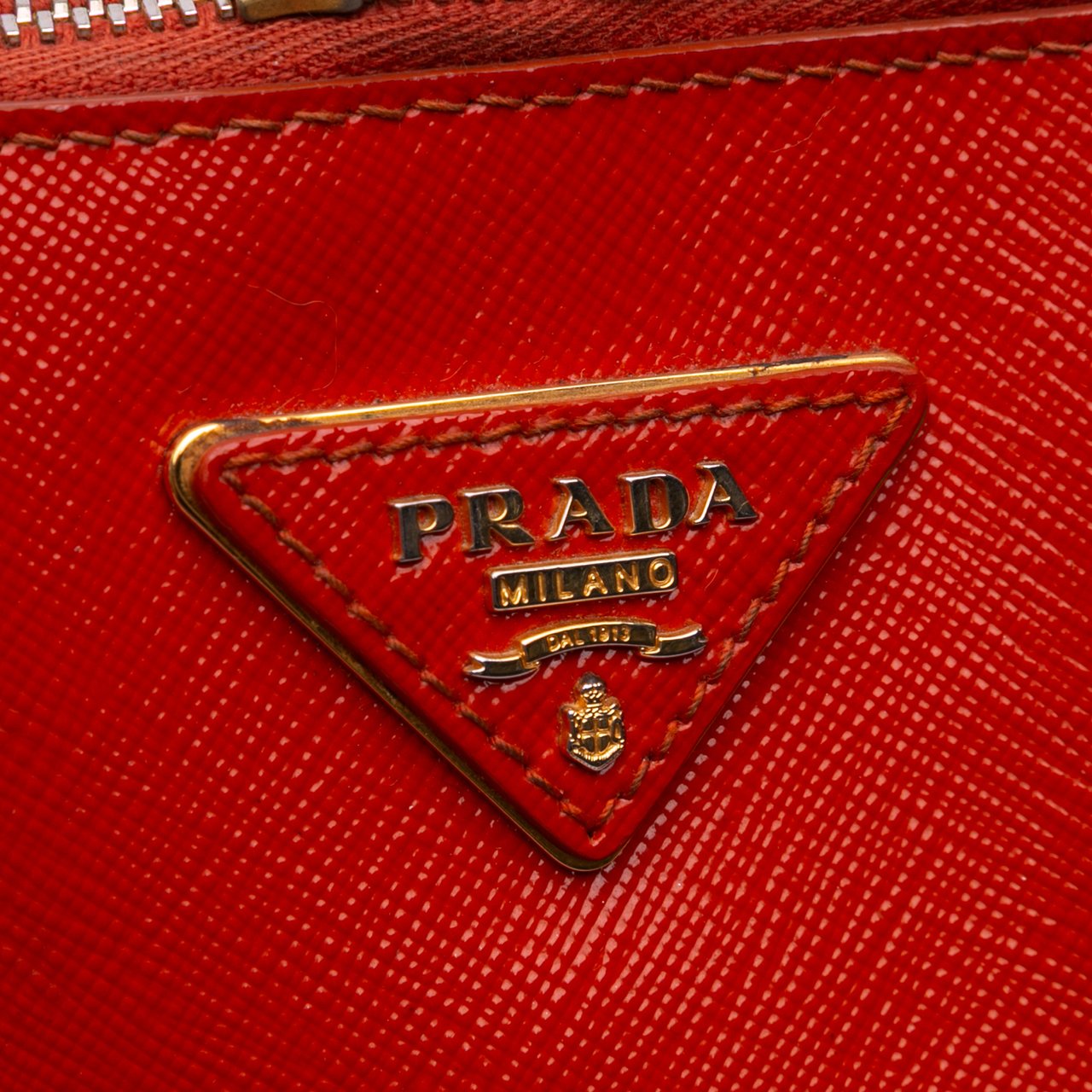 Prada Medium Saffiano Vernice Promenade Satchel Oranje