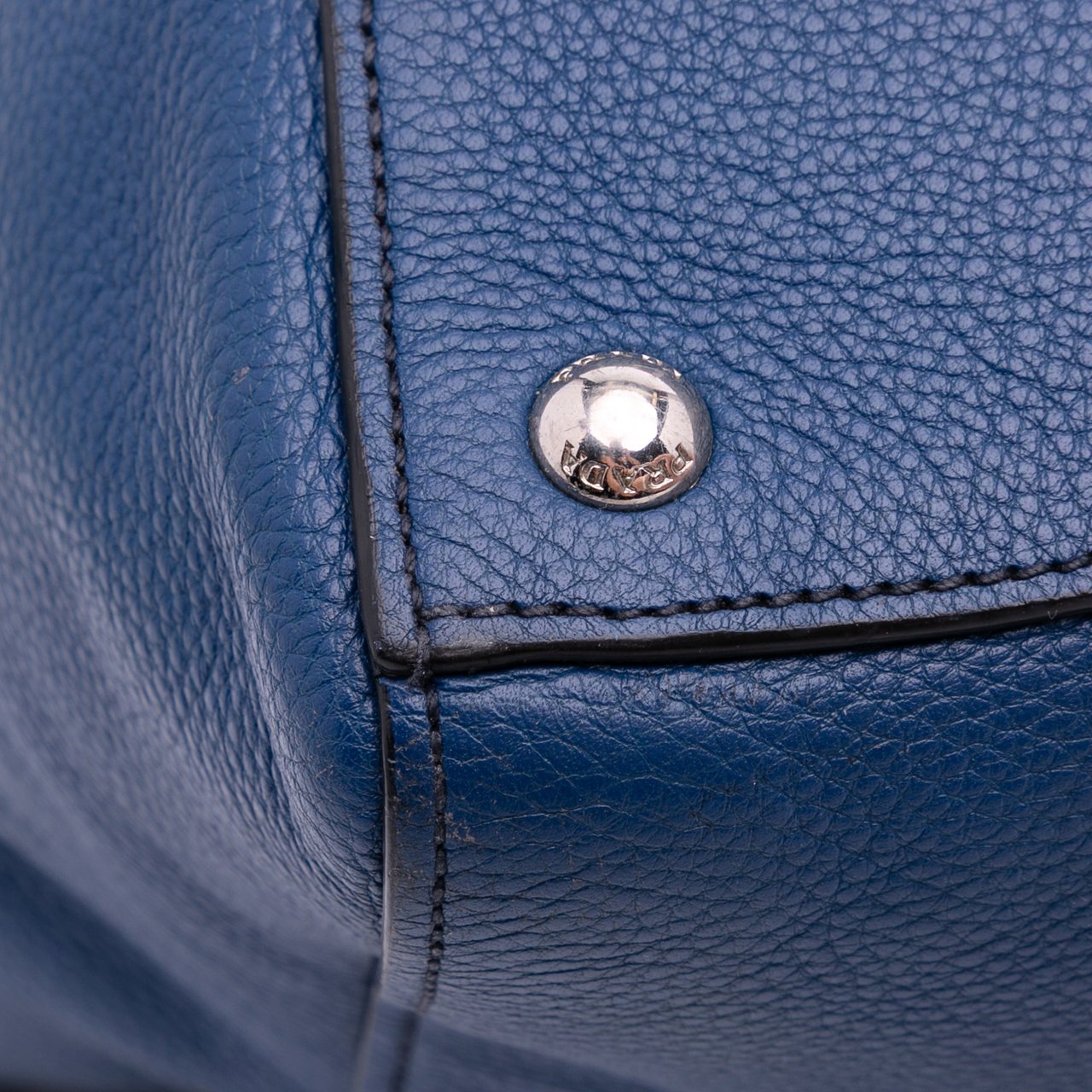 Prada Vitello Phenix Shopping Tote Blauw