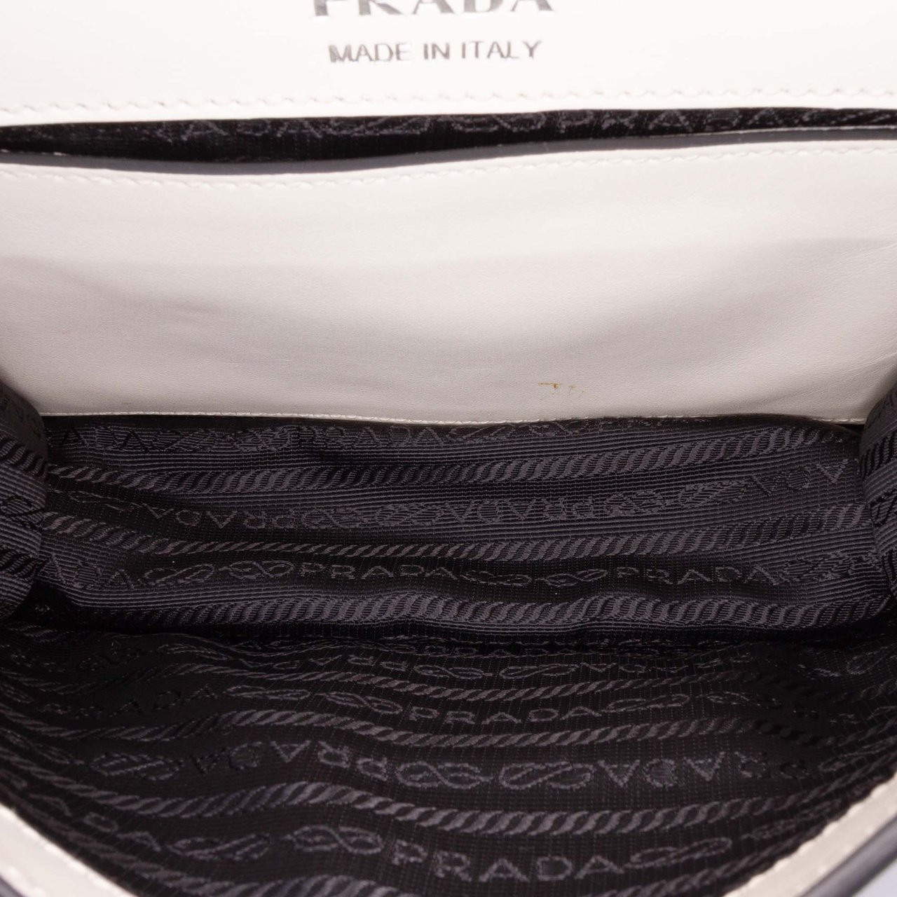 Prada City Calf Plex Ribbon Bag Wit