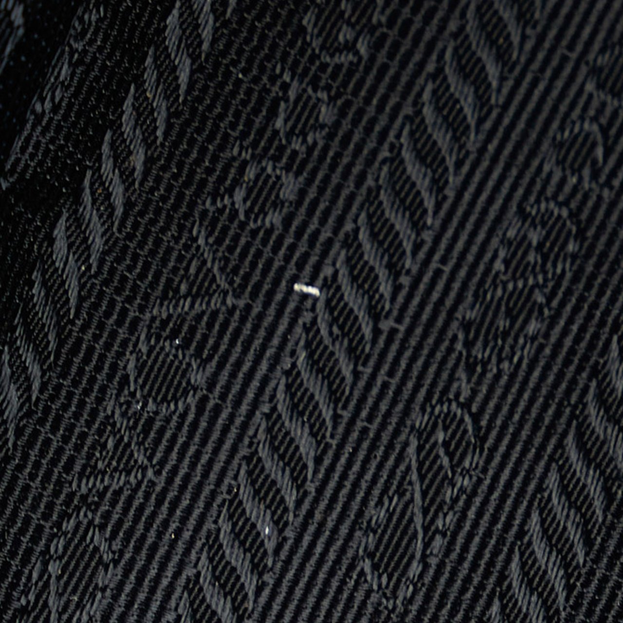 Prada Tessuto Buckle Messenger Bag Zwart