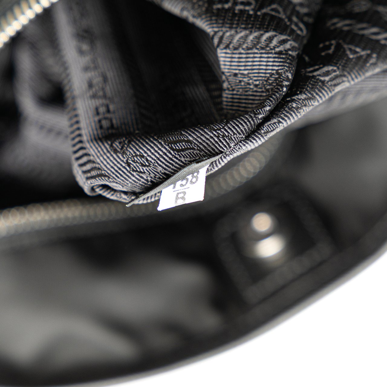 Prada Tessuto Saffiano Trimmed Open Convertible Tote Zwart