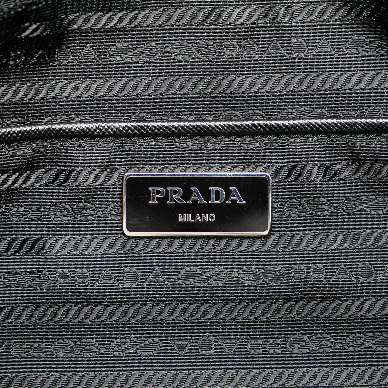 Prada Tessuto Saffiano Trimmed Open Convertible Tote Zwart