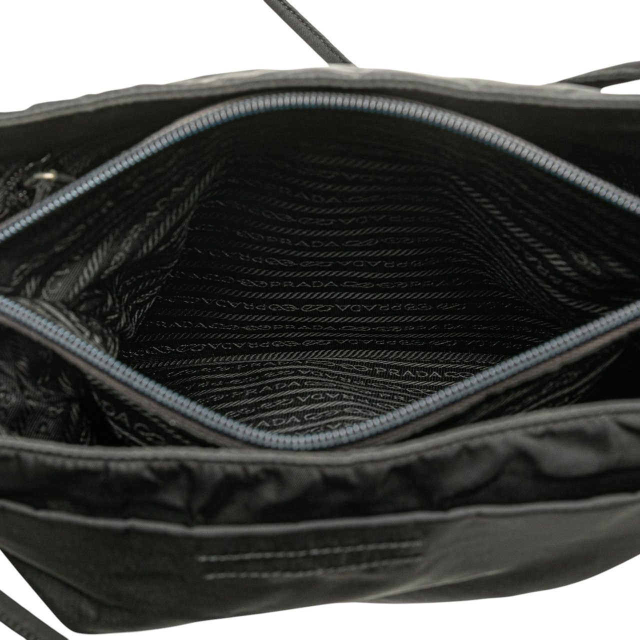 Prada Tessuto Tote Zwart