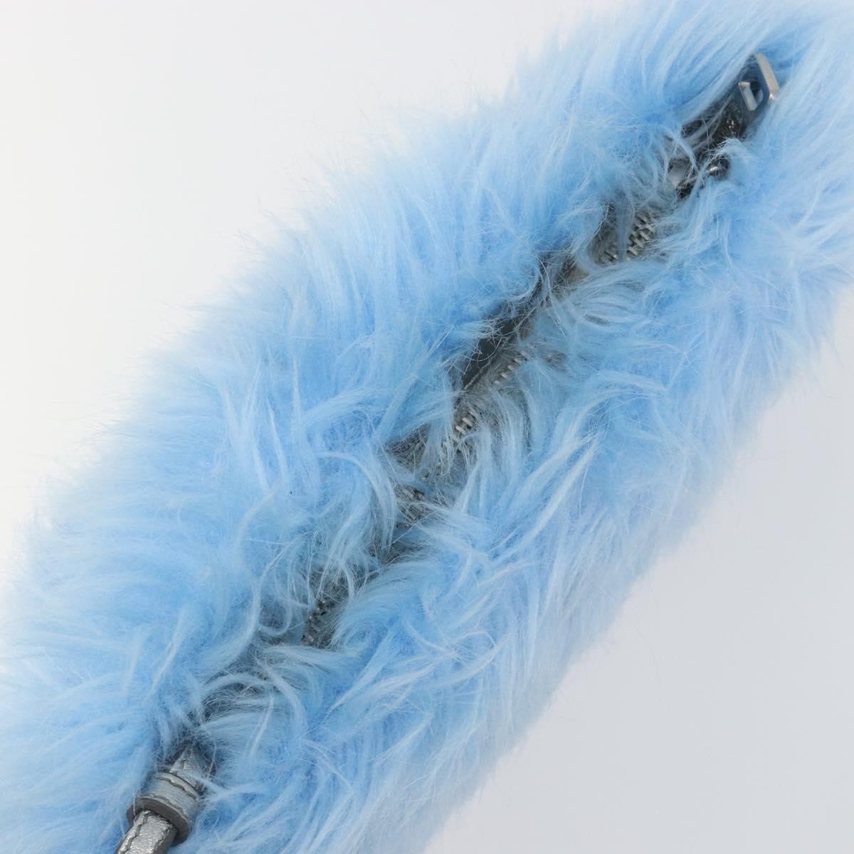 Prada Clutch Faux Fur Oversized Blauw