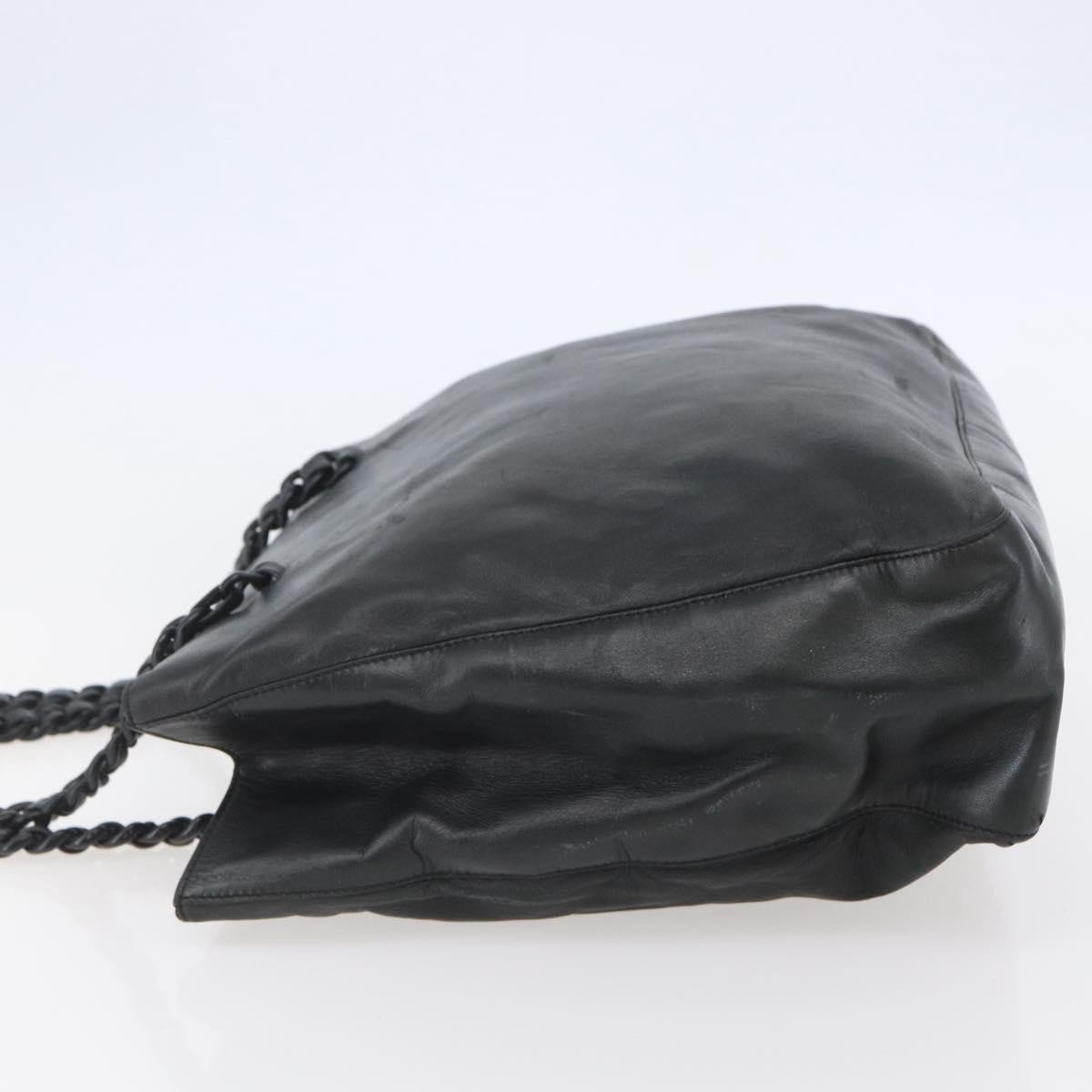 Prada Vintage Chain Tote Leather Zwart