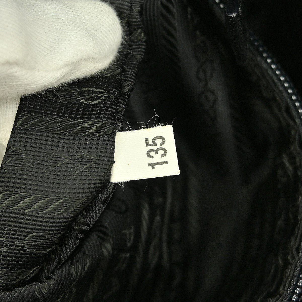 Prada Prada Weekend Duffle Bag Tessuto with Saffiano Leather Large Zwart