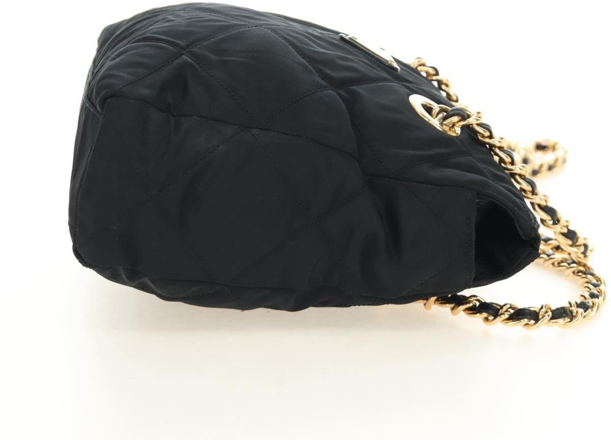 Prada Re-Edition 1995 Chain Tote Quilted Re-Nylon Small Zwart