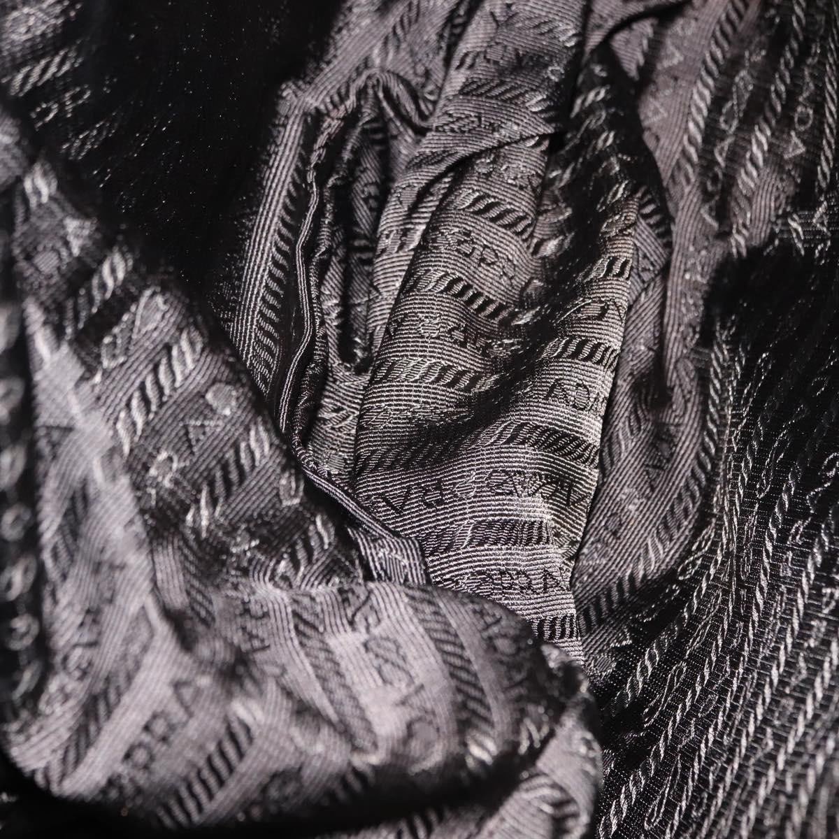 Prada Prada Zip Buckle Messenger Bag Tessuto Medium Divers