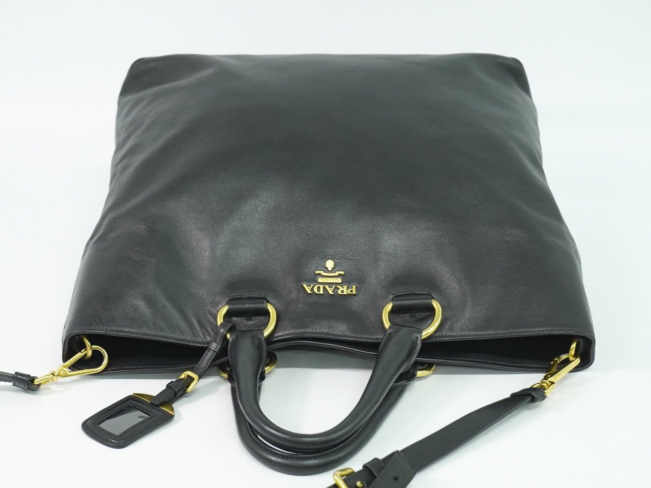 Prada Prada Convertible Shopper Tote Soft Calf Large Zwart