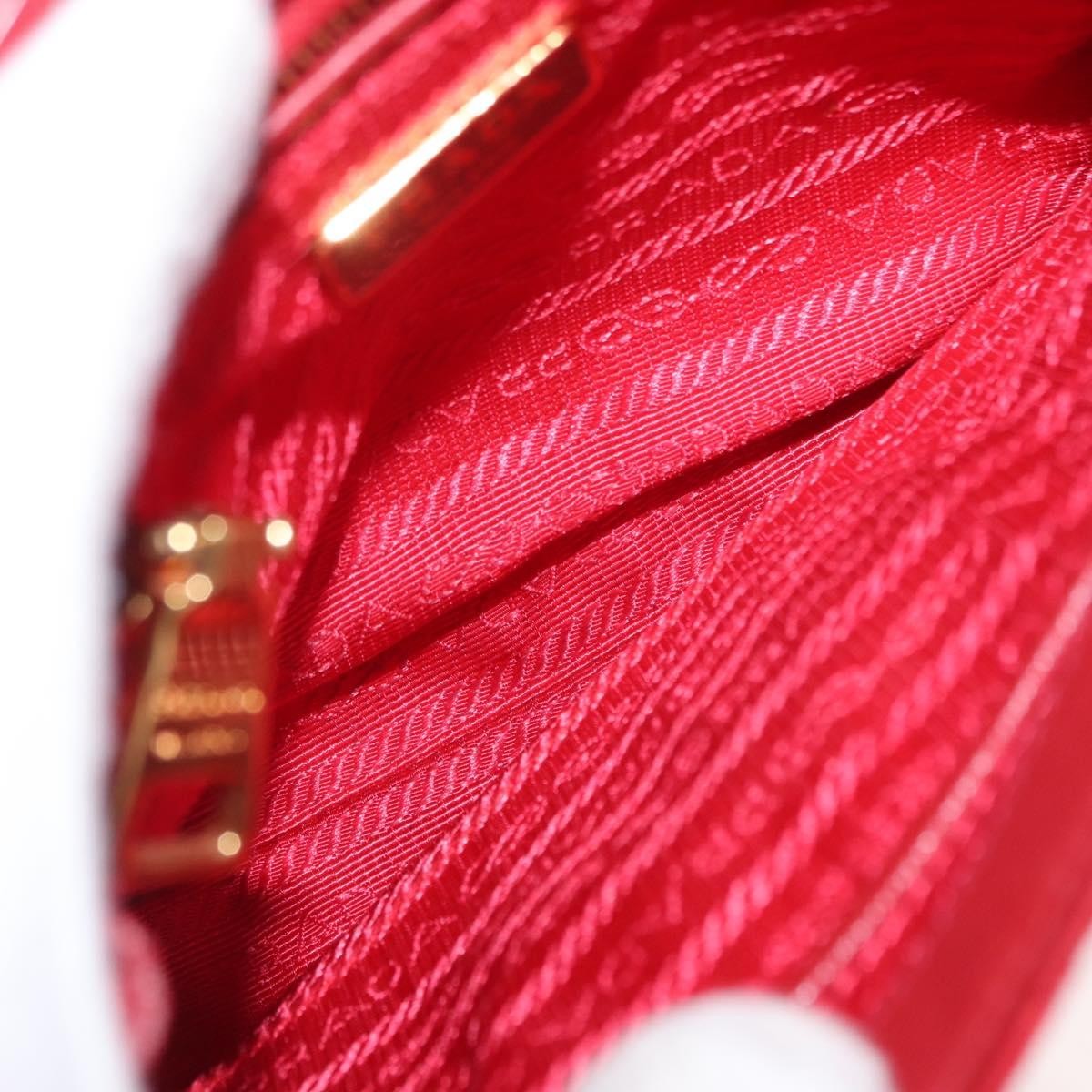 Prada Prada Pushlock Chain Flap Bag Quilted Tessuto Mini Rood