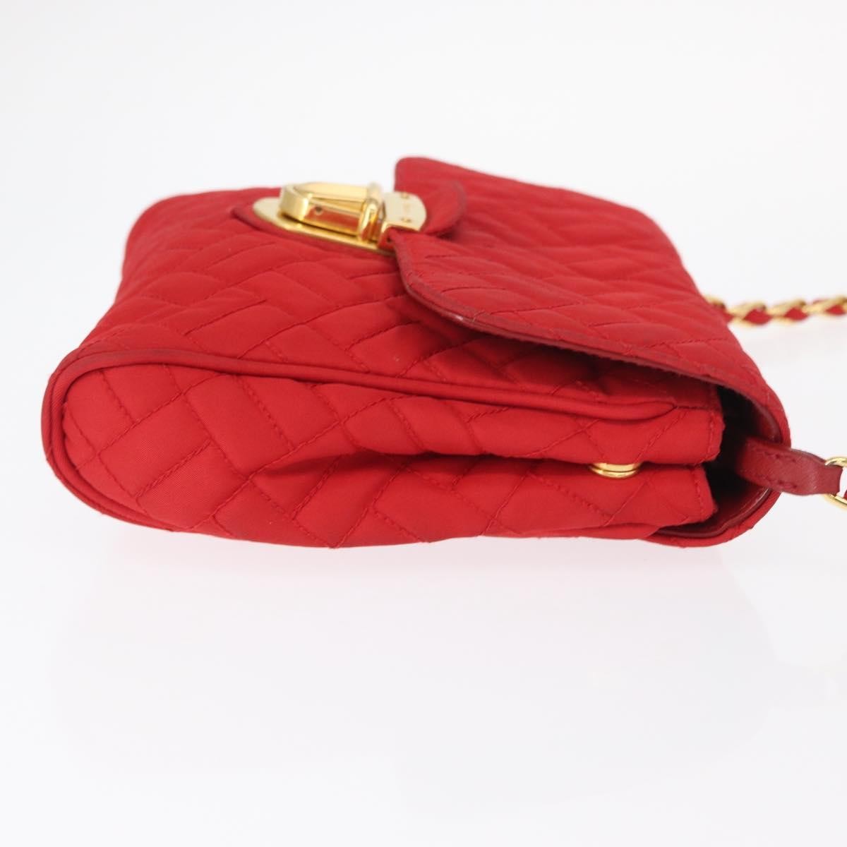 Prada Prada Pushlock Chain Flap Bag Quilted Tessuto Mini Rood