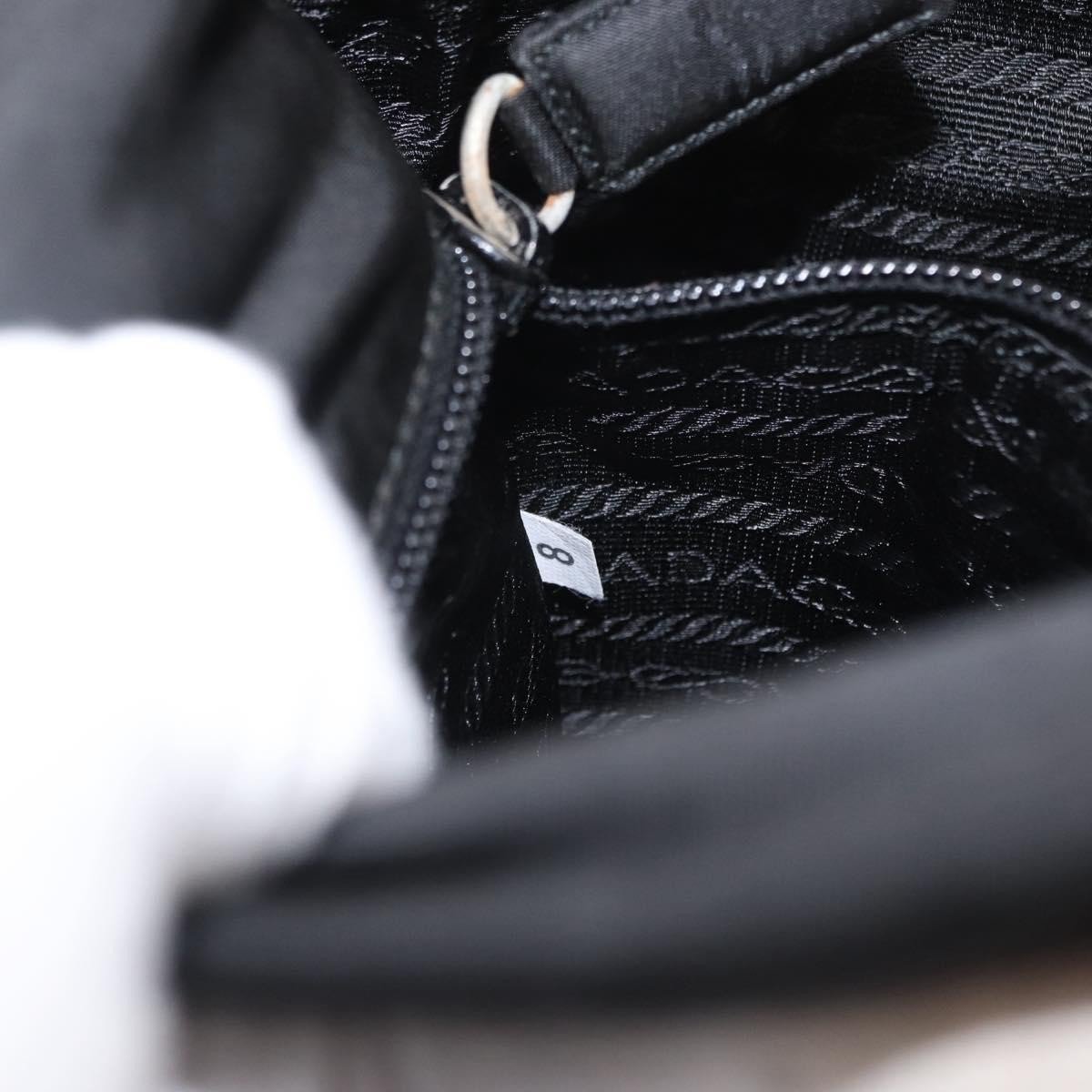 Prada Prada Logo Flap Messenger Bag Tessuto Small Zwart