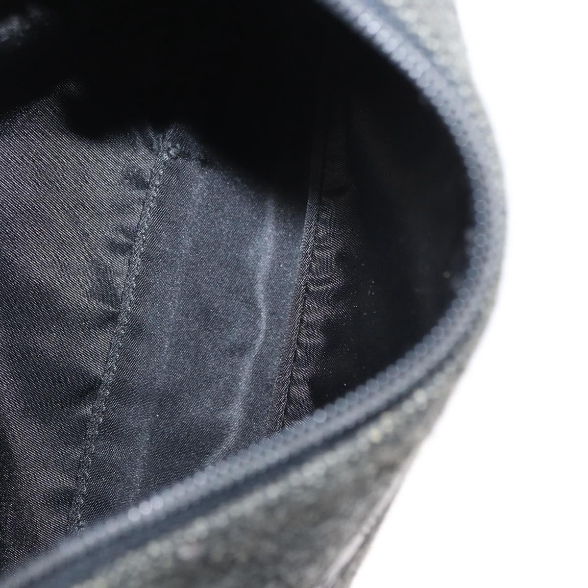 Prada Prada Re-Edition 2000 Hobo Wool Grijs