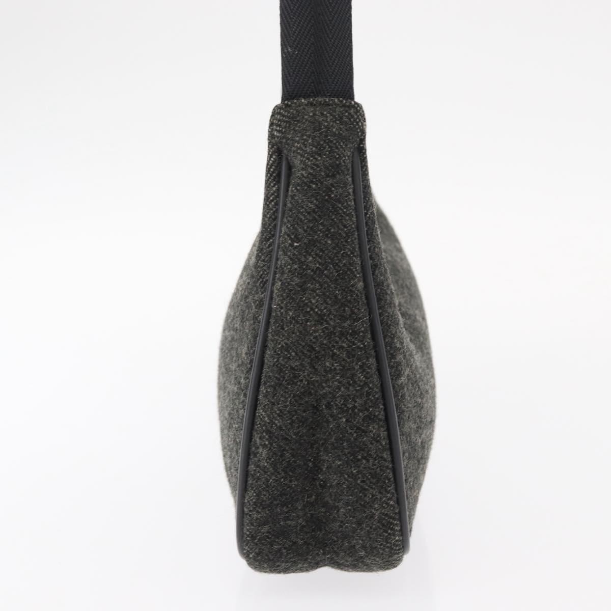 Prada Prada Re-Edition 2000 Hobo Wool Grijs