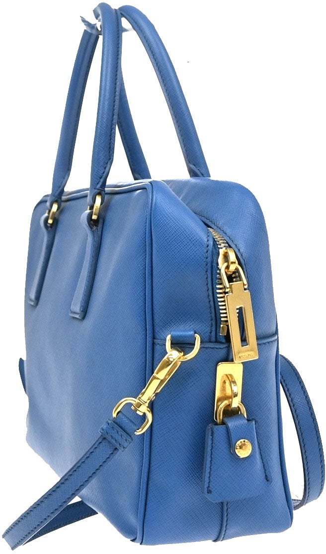 Prada Prada Bauletto Bag Saffiano Leather Medium Blauw