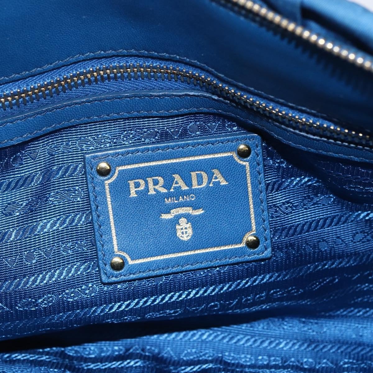 Prada Prada Gaufre Convertible Satchel Tessuto Medium Blauw