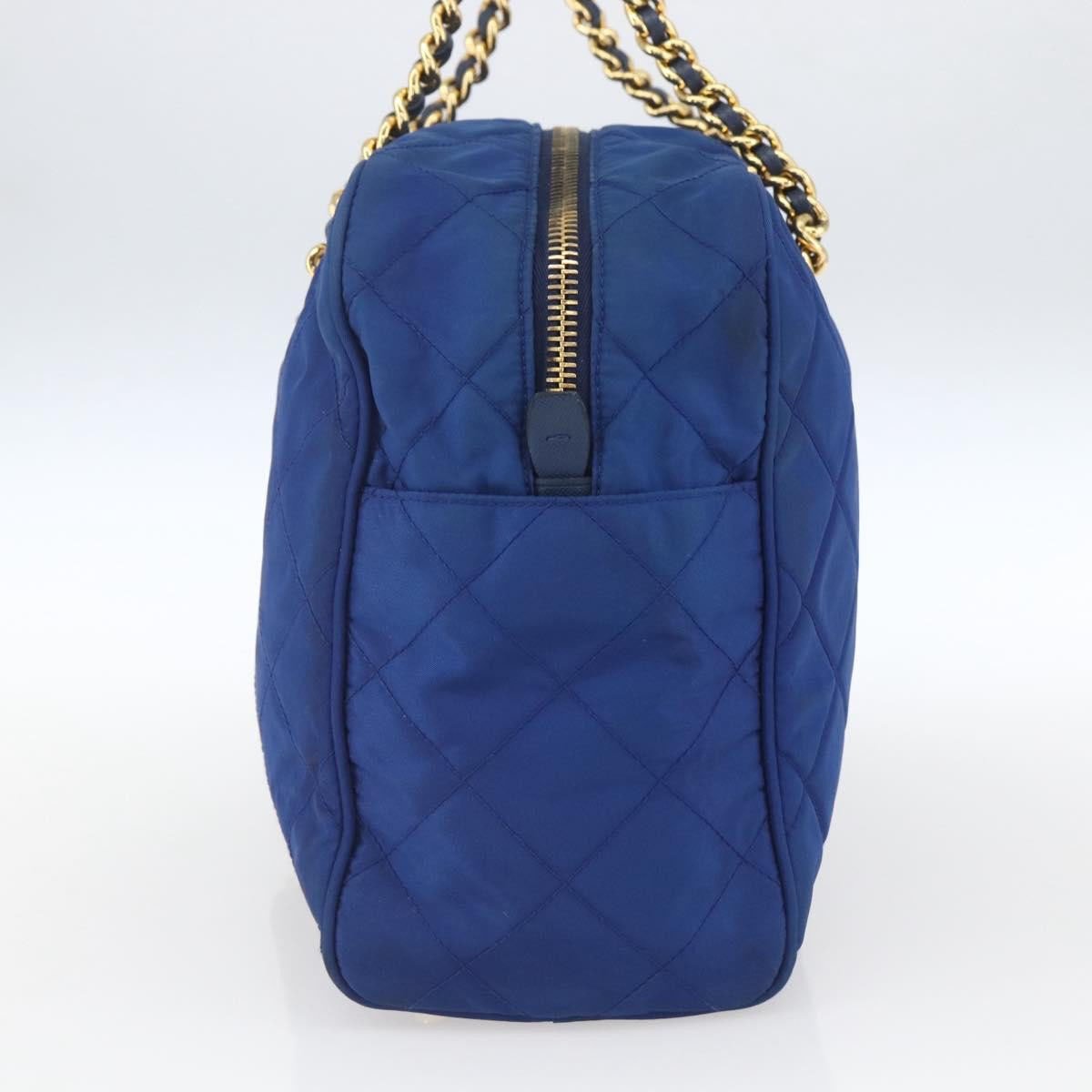 Prada Prada Chain Shoulder Bag Quilted Tessuto Large Blauw