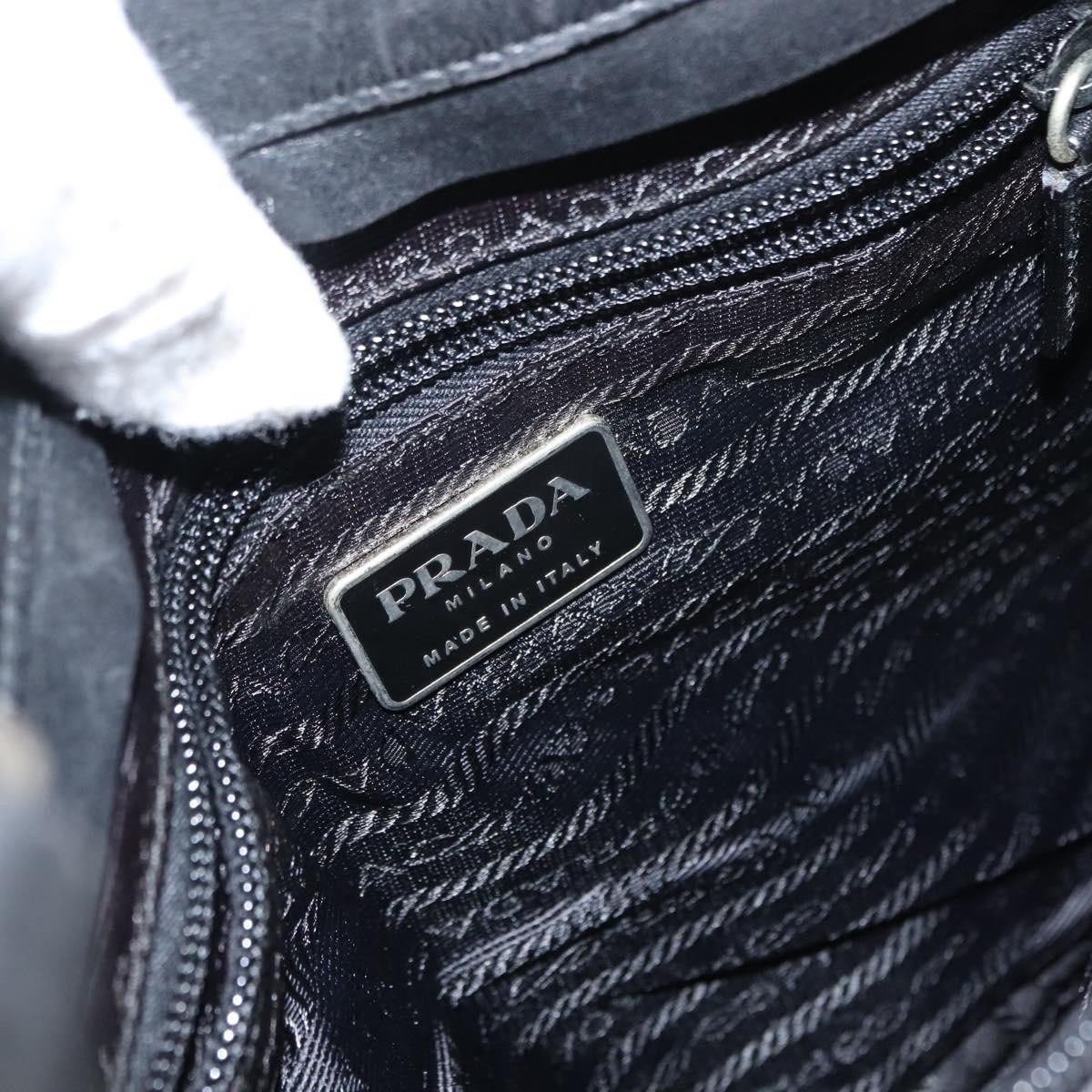 Prada Prada Zip Messenger Bag Saffiano Leather Medium Zwart