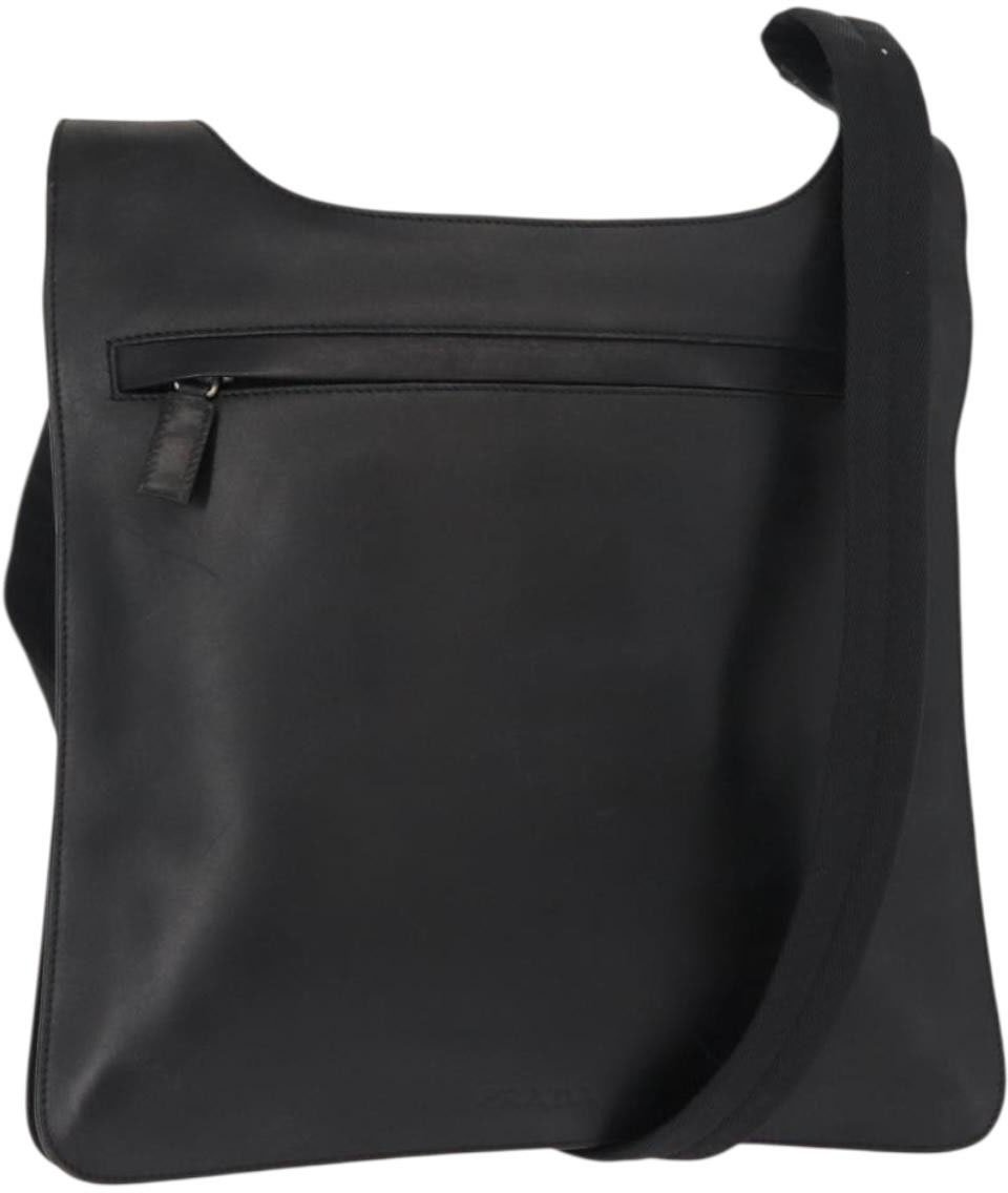 Prada Prada Zip Messenger Bag Saffiano Leather Medium Zwart
