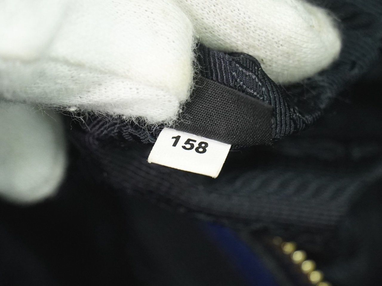 Prada Prada Embossed Logo Open Tote Leather Blauw