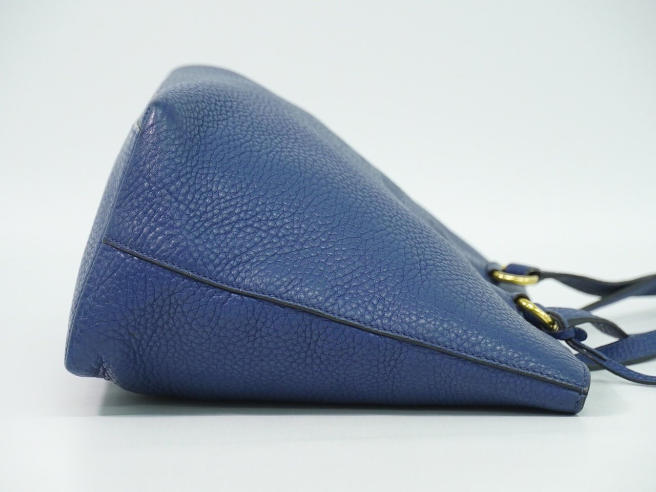 Prada Prada Embossed Logo Open Tote Leather Blauw