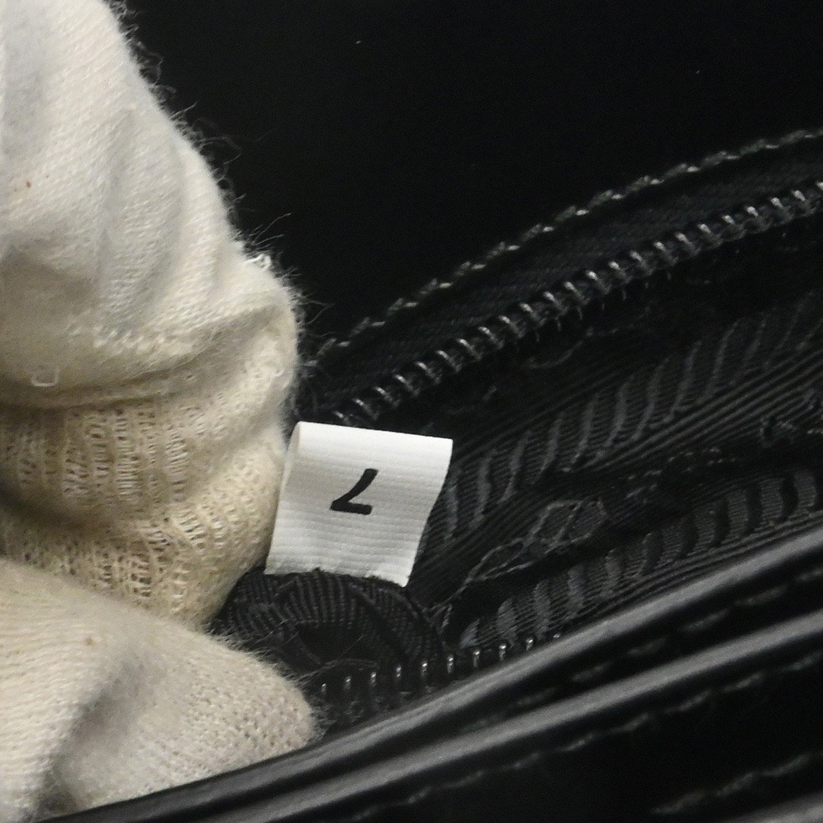 Prada Vintage Tote Leather Zilver