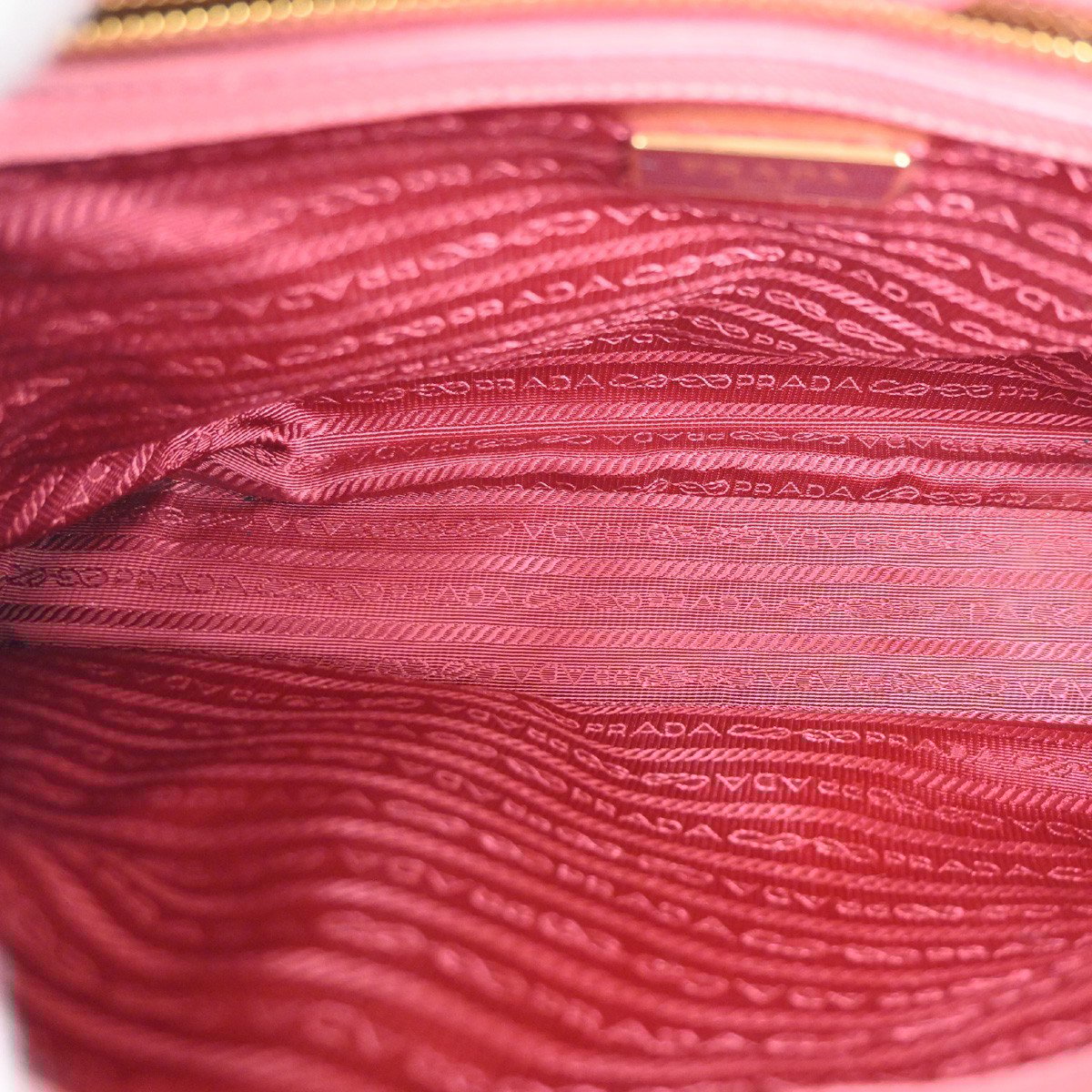 Prada Prada Gardener's Tote Saffiano Leather Medium Roze