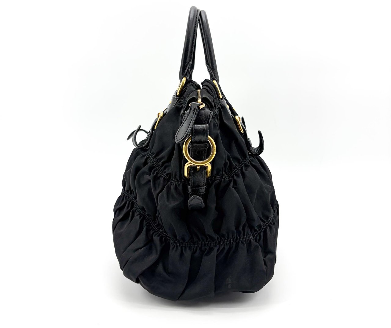 Prada Gaufre Convertible Tote Leather and Tessuto Large Zwart