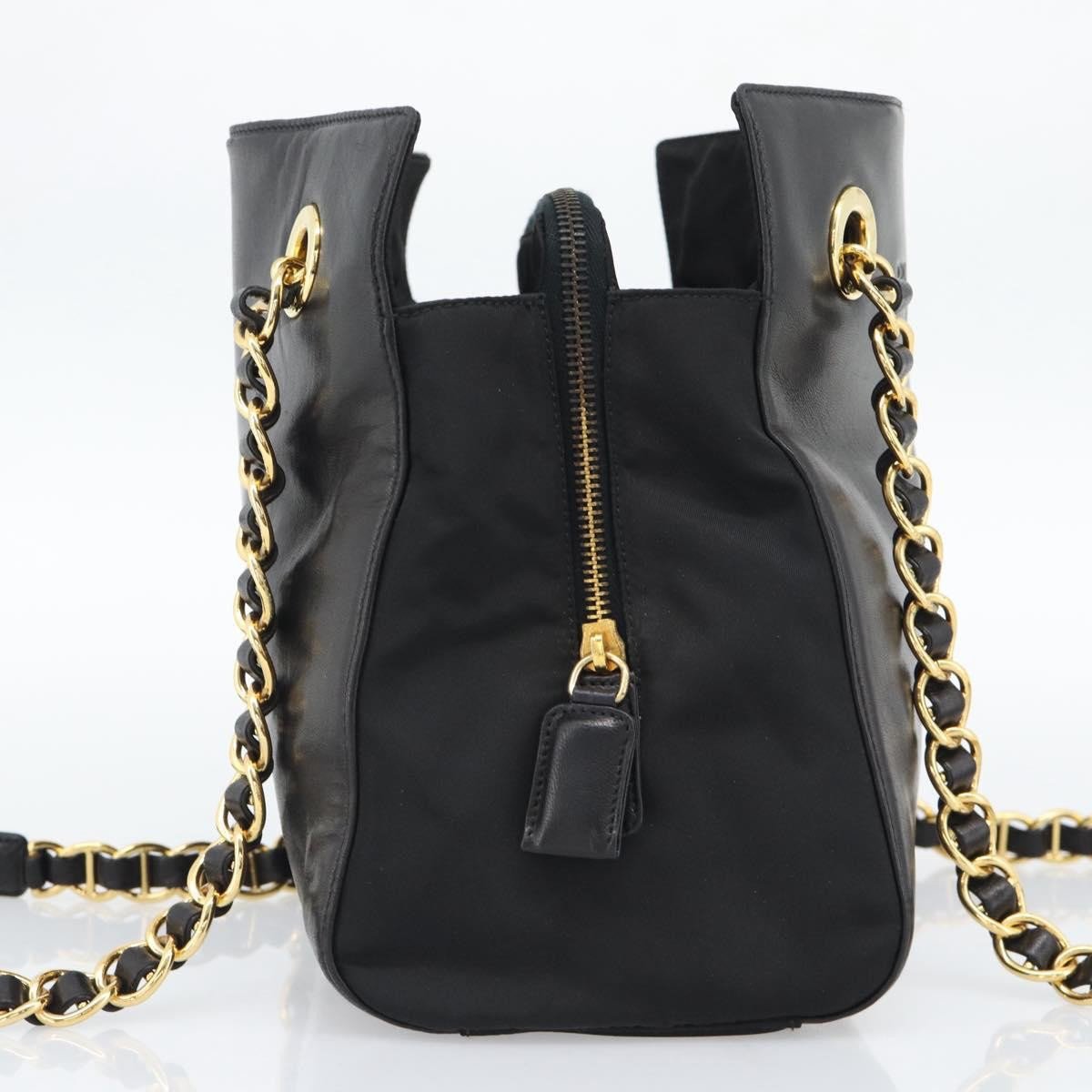 Prada Vintage Nappa Chain Tote Leather Zwart