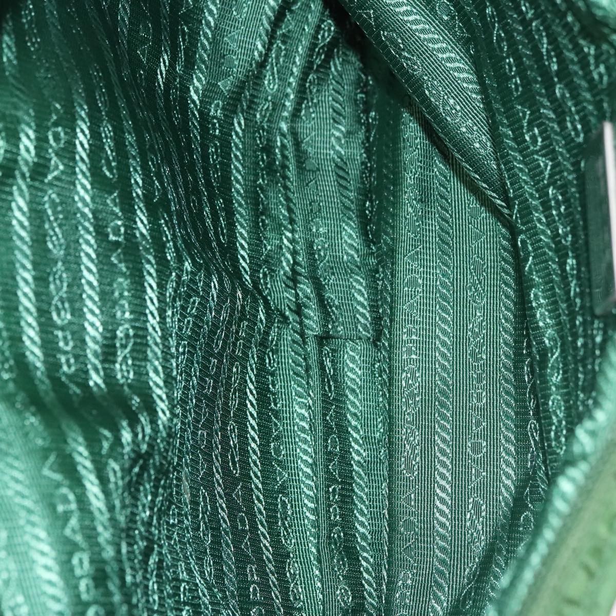 Prada Prada Multi Pocket Zip Waist Bag Tessuto Groen