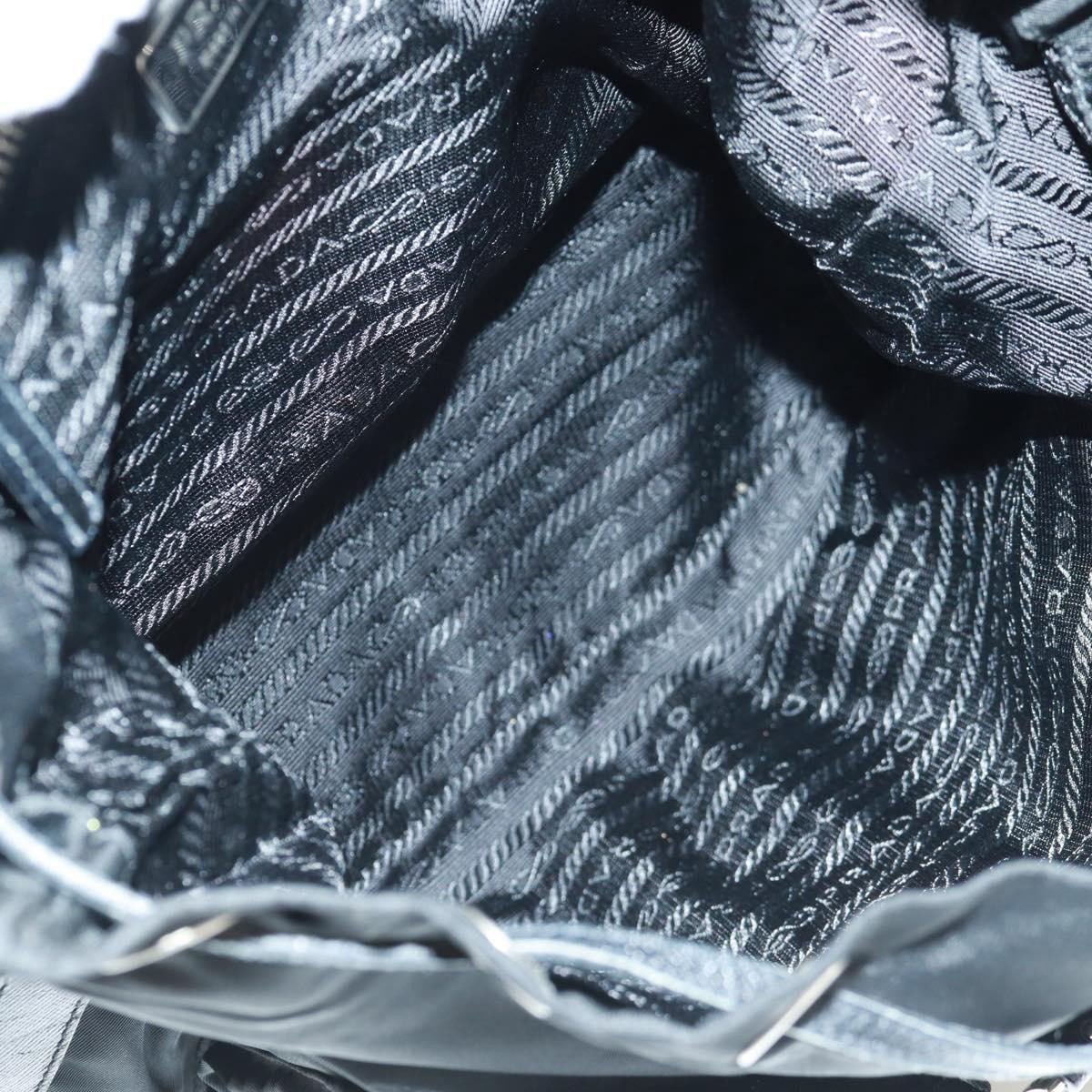 Prada Prada Double Pocket Drawstring Shoulder Bag Tessuto Zwart