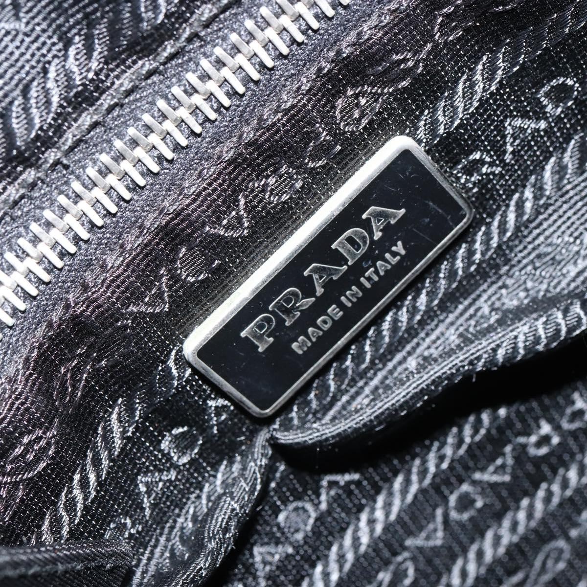 Prada Prada Front Pocket Zip Messenger Bag Tessuto with Saffiano Leather Large Zwart