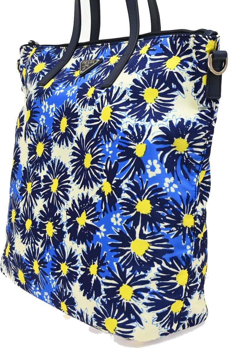 Prada Prada Convertible Zip Tote Printed Tessuto Medium Blauw