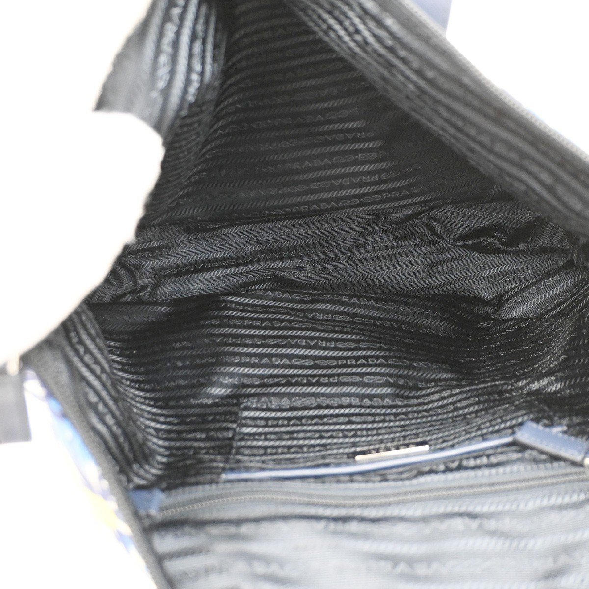 Prada Prada Convertible Zip Tote Printed Tessuto Medium Blauw