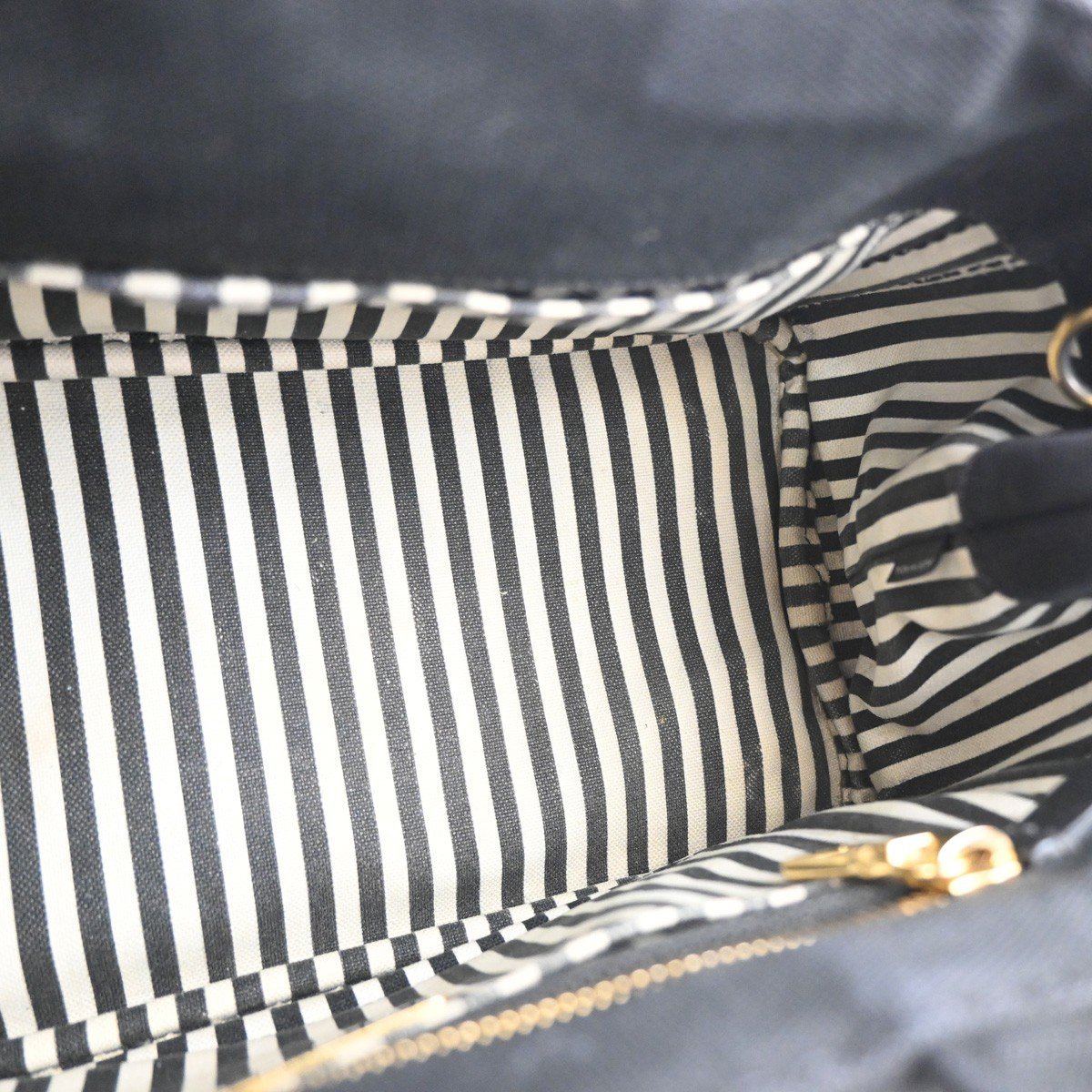 Prada Prada Canapa Convertible Tote Canvas Medium Zwart