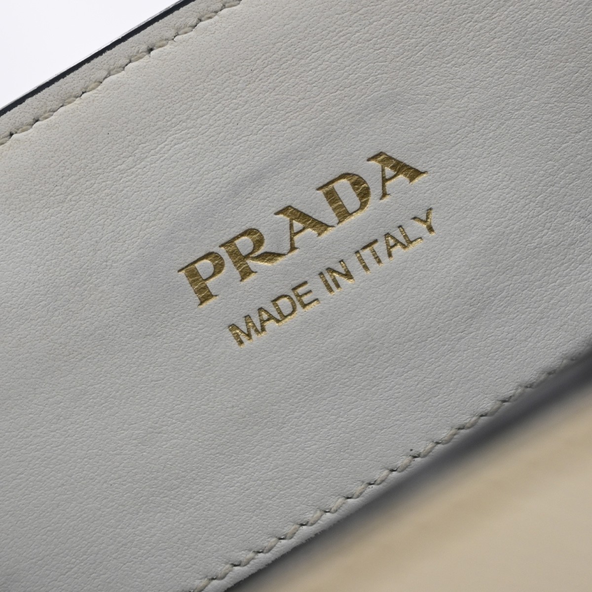 Prada Prada Bibliotheque Tote Saffiano with City Calf Medium Wit