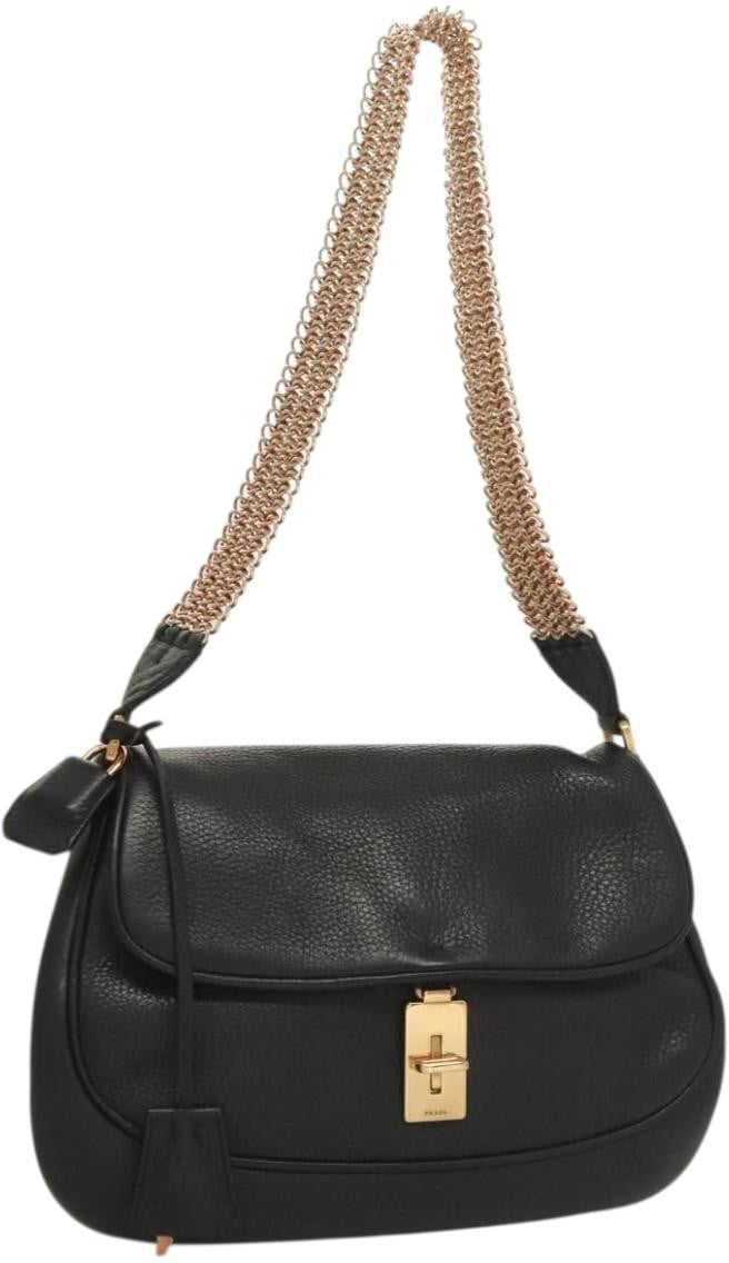 Prada Prada Vintage Chain Flap Shoulder Bag Leather Medium Zwart
