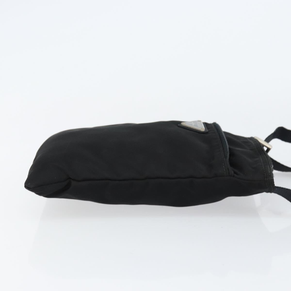 Prada Prada Front Zip Convertible Flat Messenger Tessuto with Leather Small Zwart