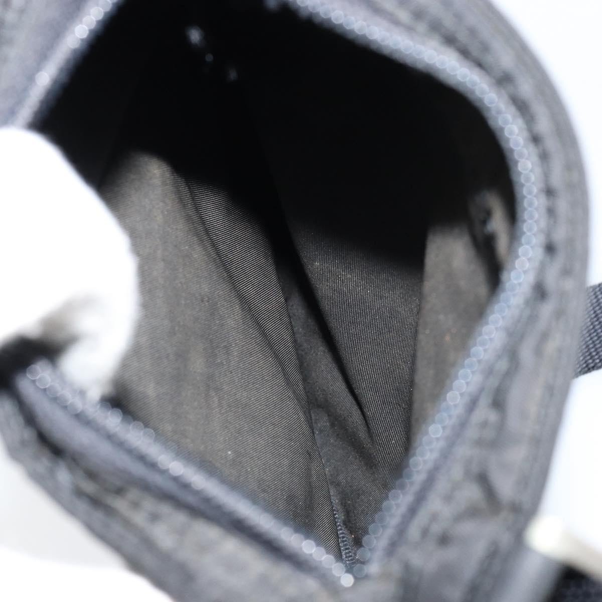 Prada Prada Front Zip Convertible Flat Messenger Tessuto with Leather Small Zwart