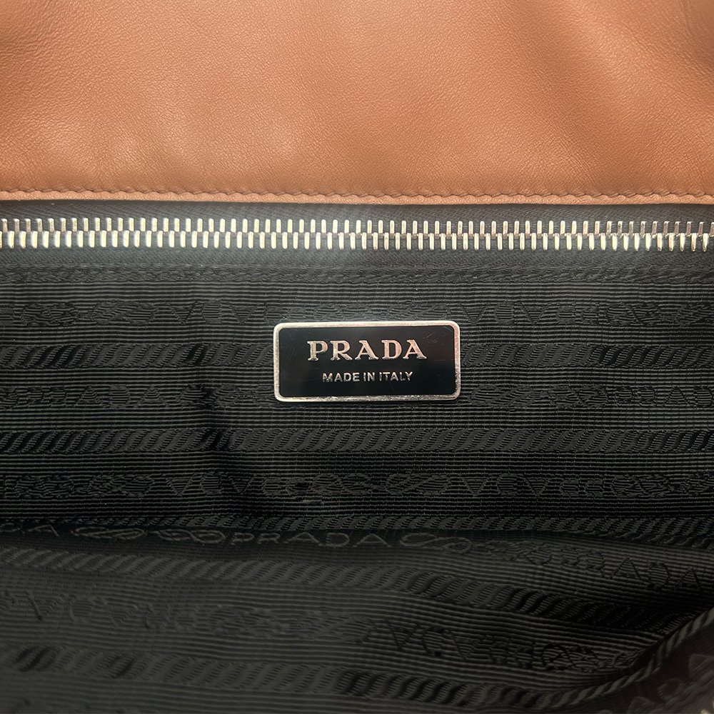 Prada Prada Tote - Cognac Bruin
