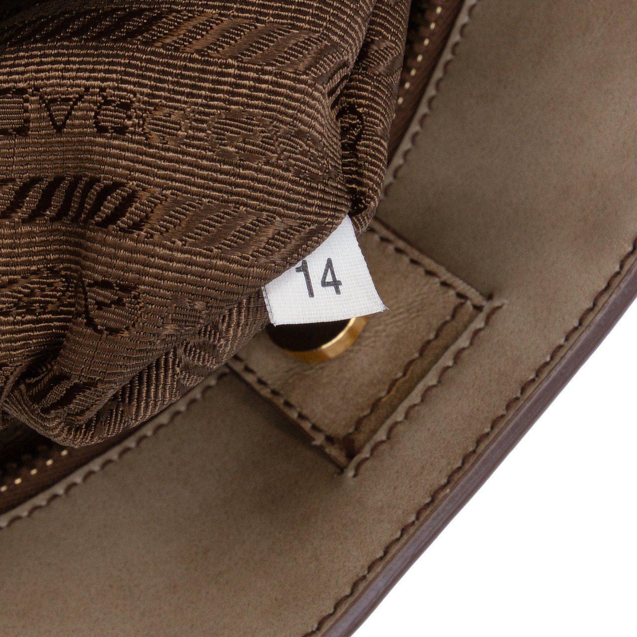 Prada Large Spazzolato Fume Galleria Tote Bruin