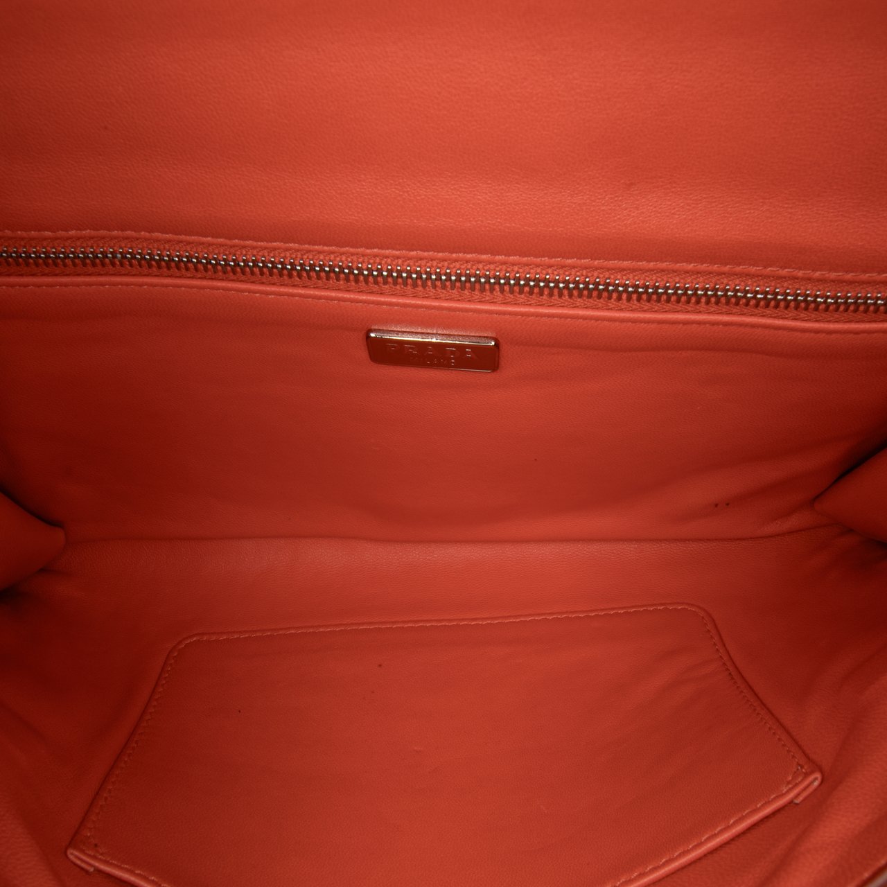 Prada Saffiano Flap Clutch Rood