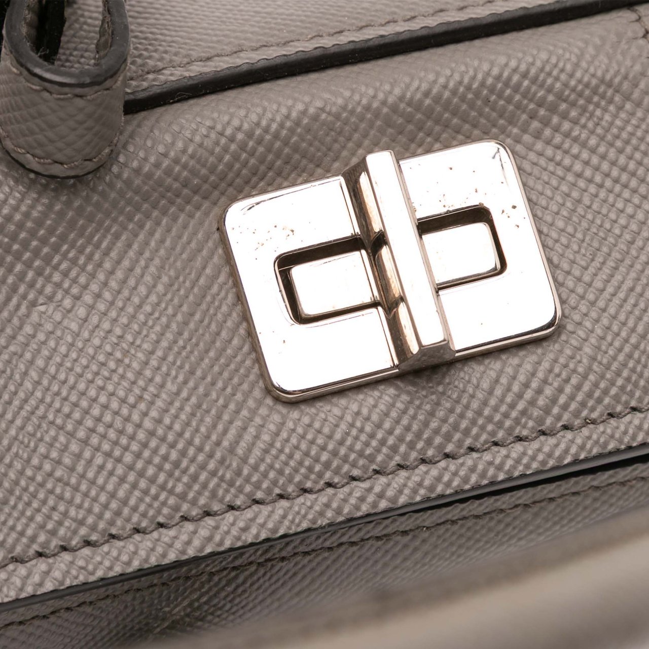 Prada Saffiano Cuir Turnlock Twin Satchel Grijs