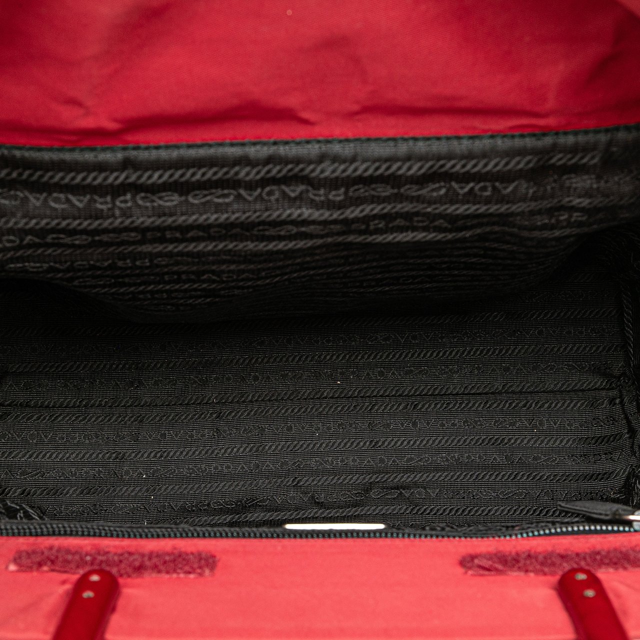 Prada Tessuto Tote Rood