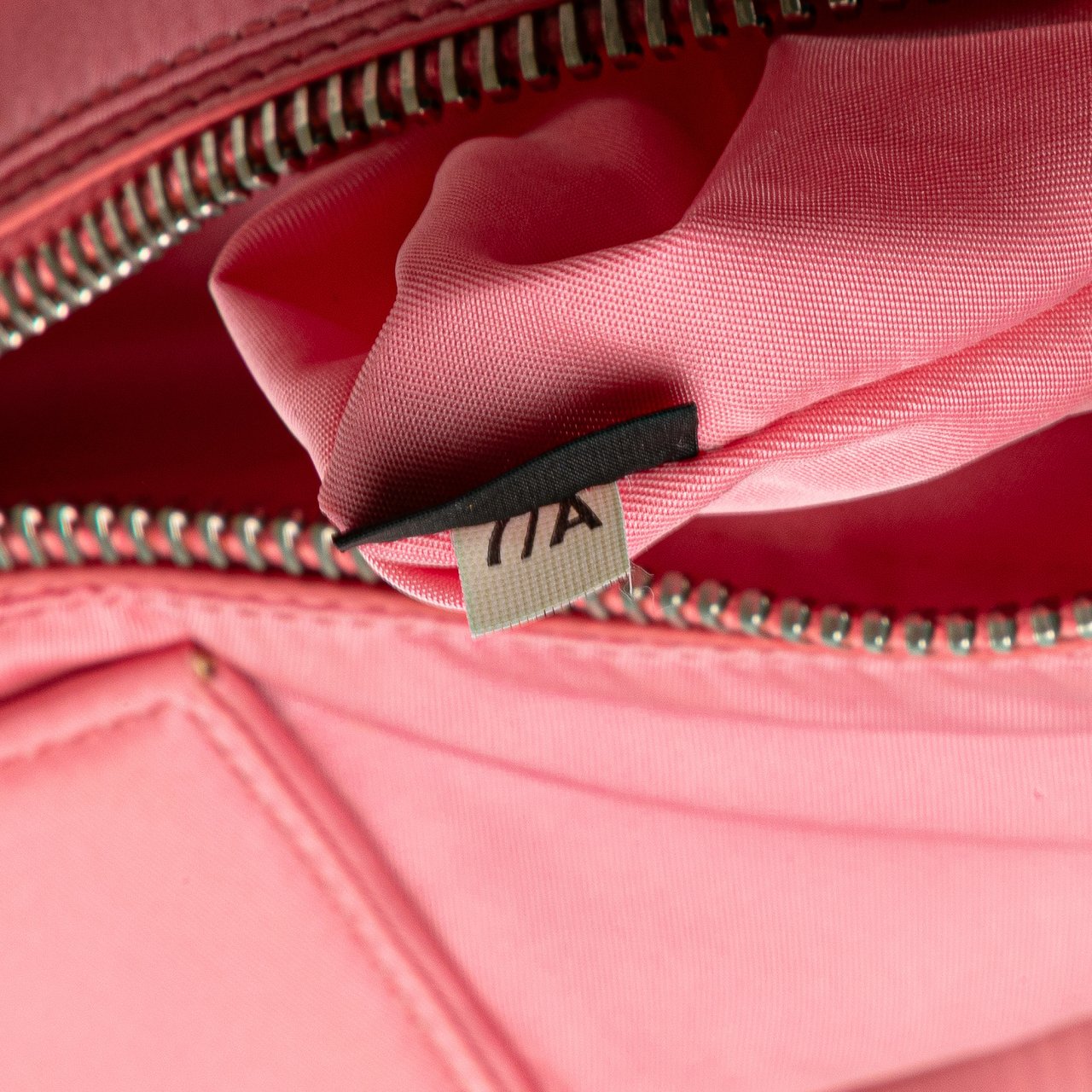 Prada Tessuto Reversible Satchel Roze