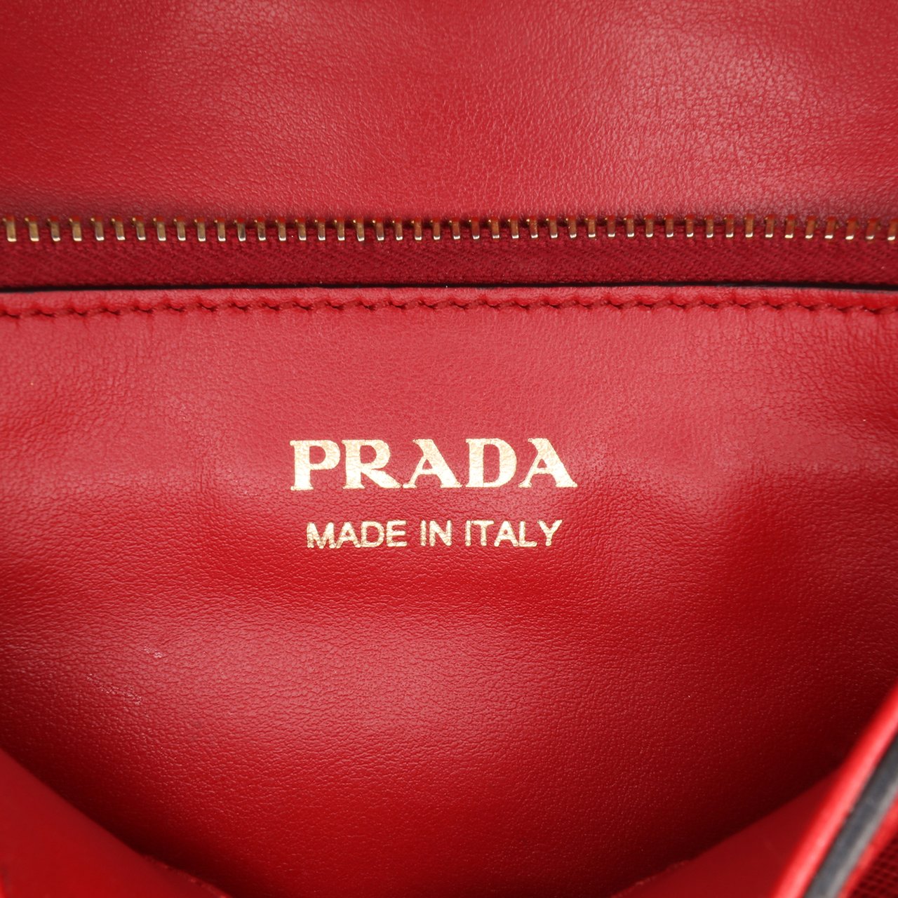 Prada Saffiano Lux Embleme Satchel Rood
