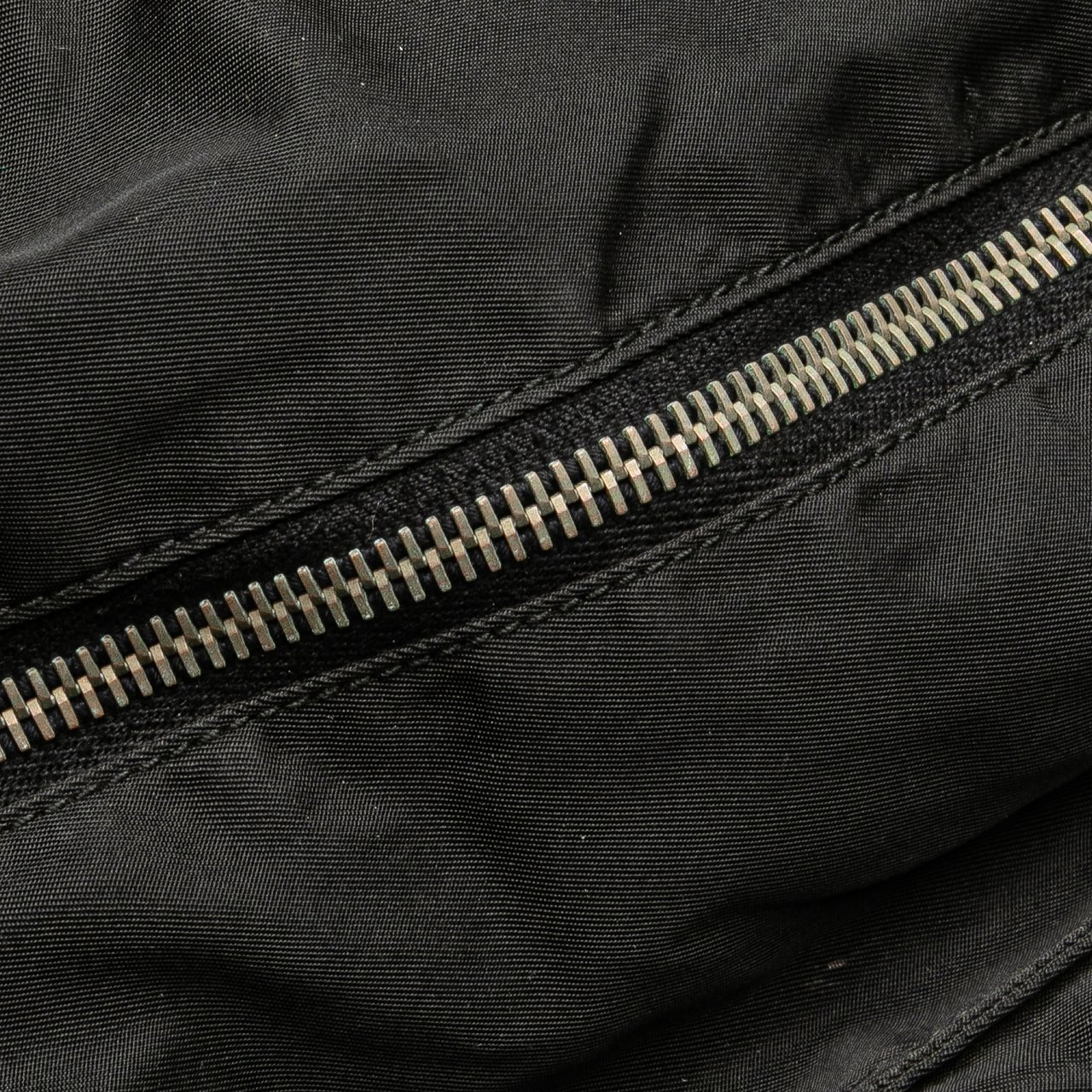 Prada Tessuto Convertible Tote Zwart