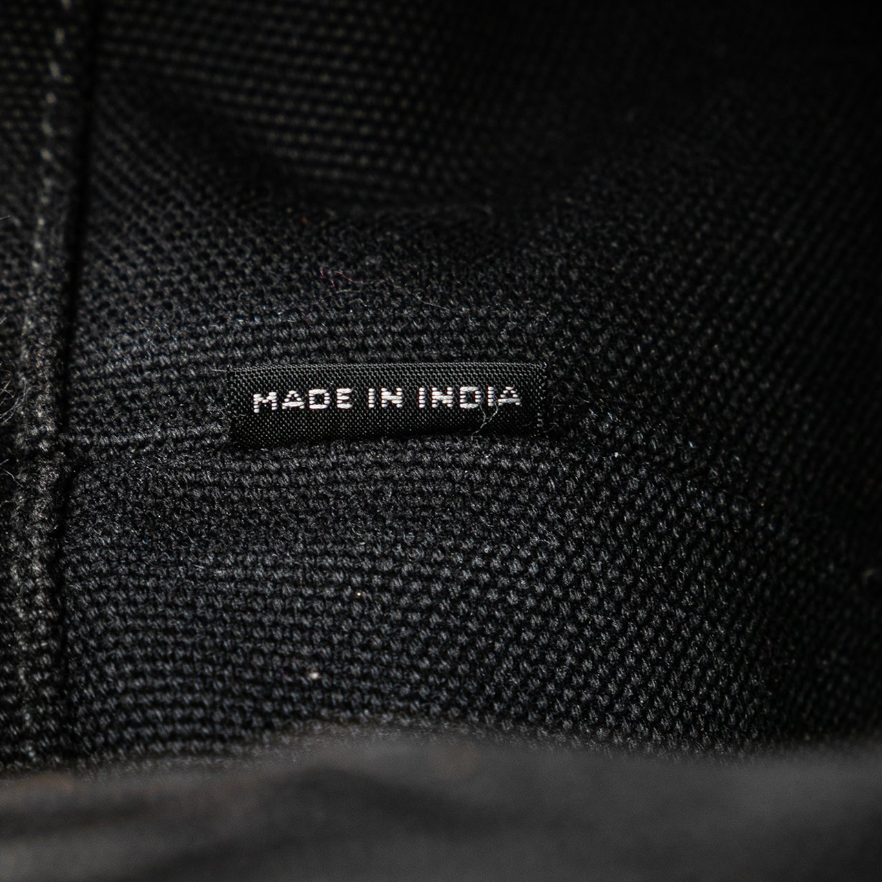 Prada Small Canvas Canapa Logo Satchel Zwart