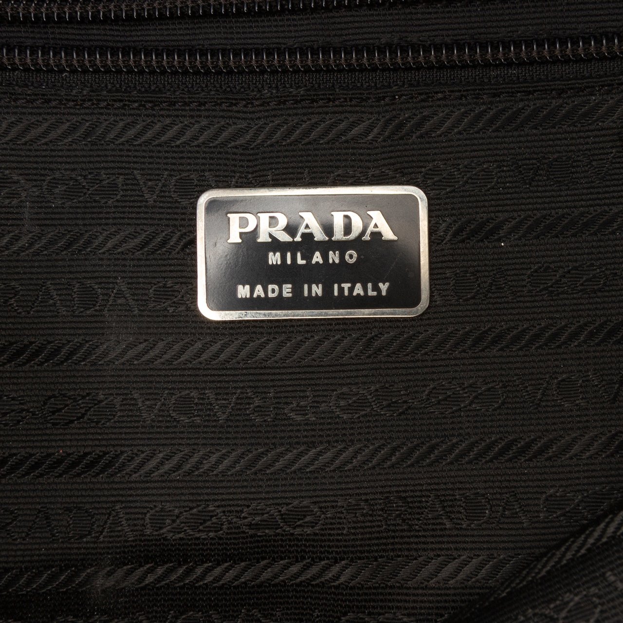Prada Tessuto Handbag Zwart