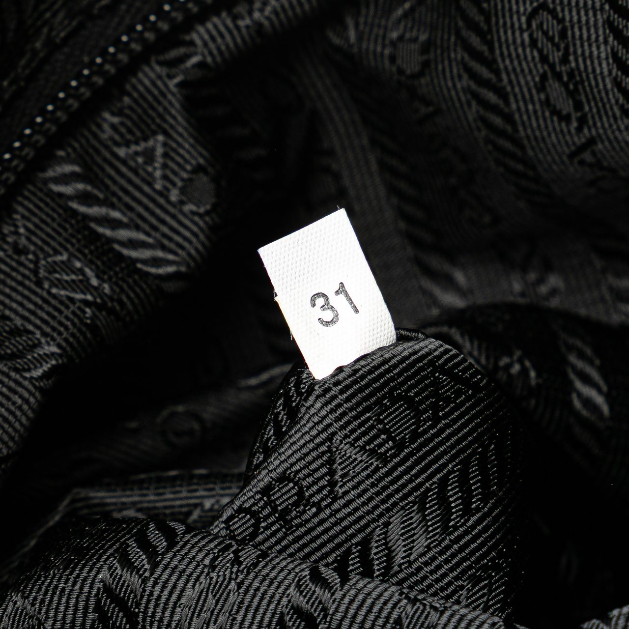 Prada Tessuto Zip Top Crossbody Zwart